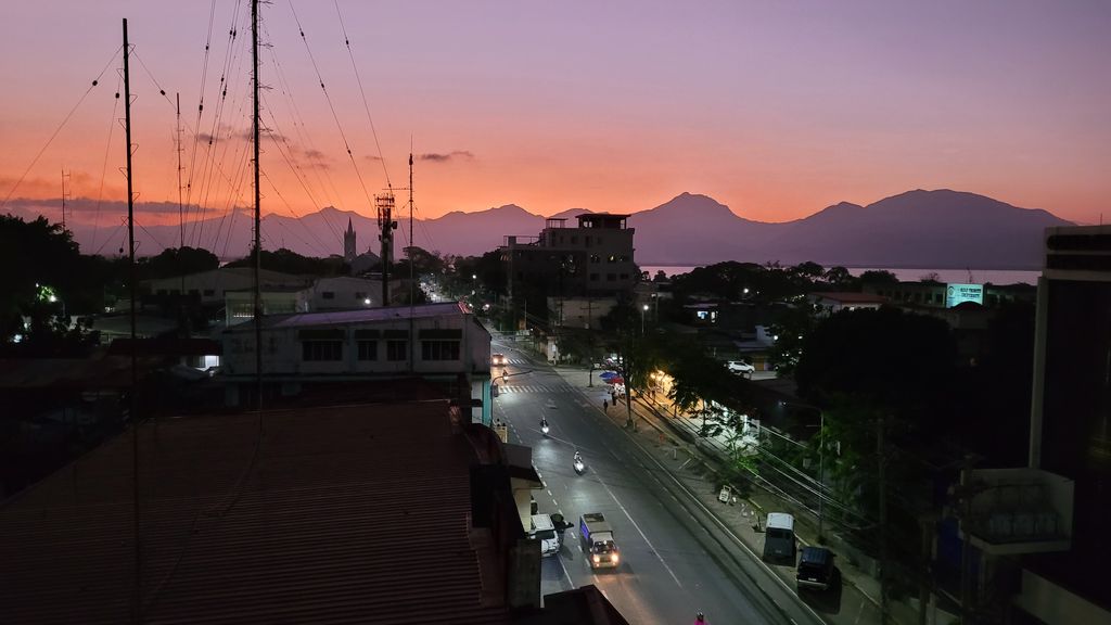 puerto-princesa-alvea-hotel-rooftop