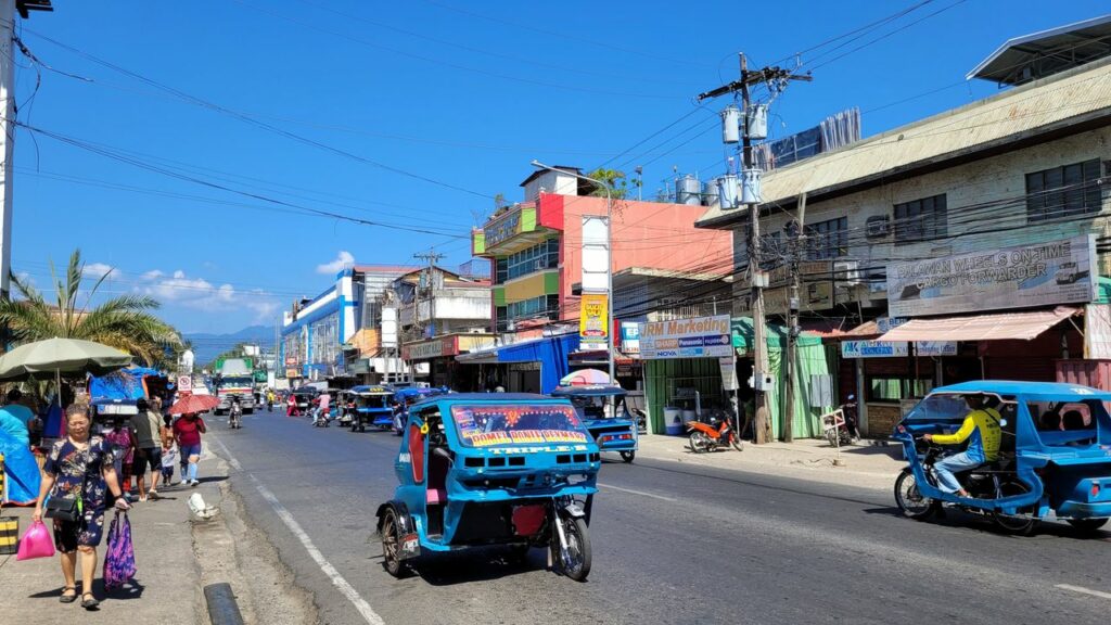 road-trip-philippines-puerto-princesa