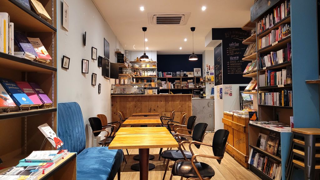 carbone-cafe-librairie-villeurbanne