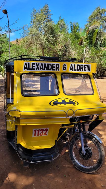 coron-land-tour-tuktuk