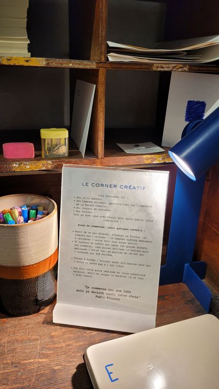 maison-cobalte-corner-creatif