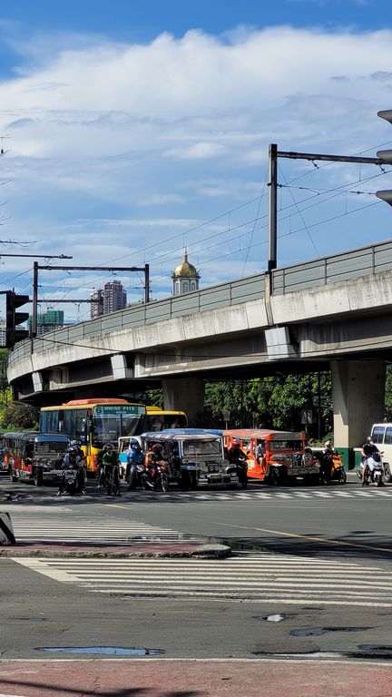 jeepney-manille-philippines